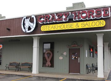 michigan/holland-state-park/restaurant/crazy-horse-steak-house