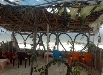 kenya/diani-beach/restaurant/africana-fresh-sea-food-restaurant