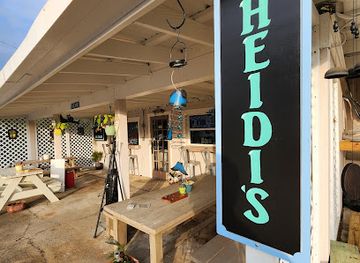 florida/cedar-key/restaurant/fishbonz-on-third