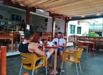 cabo-verde/praia-de-bote/restaurant/cafe-criolo