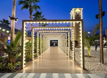 united-arab-emirates/fujairah-beach/restaurant/rumailah-cafe-winter-farm