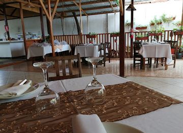 peru/madre-de-dios/restaurant/burgos-s