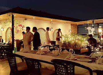 pakistan/lahore/restaurant/spice-bazaar