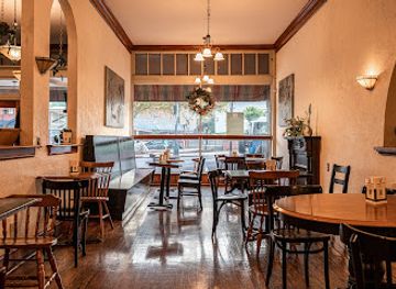 virginia/lynchburg/restaurant/the-white-hart