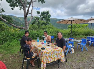 french-polynesia/nuku-hiva/restaurant/roulotte-belle-vue