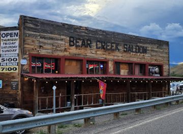 montana/beartooth-highway/restaurant/bear-creek-saloon-steakhouse