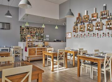 portugal/serra-da-lousa/restaurant/villa-lausana