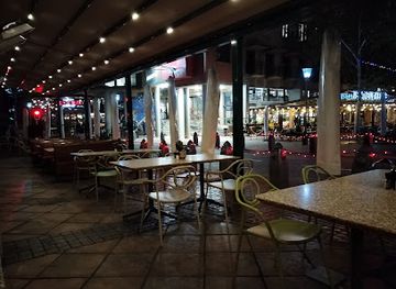 south-africa/gauteng/restaurant/mr-george