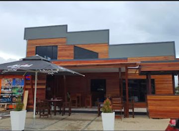 suriname/marowijne-district/restaurant/tipsy-bar-lounge