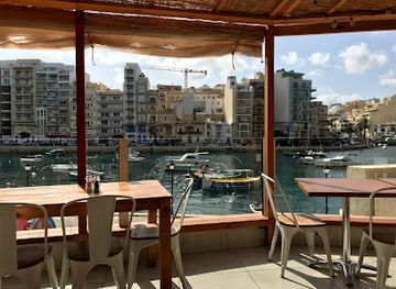 malta/st-julian-s/restaurant/two-buoys