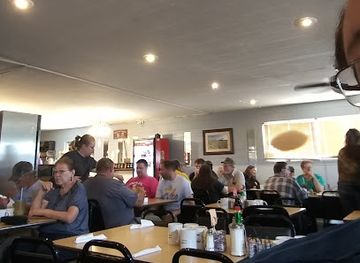 kansas/garden-city/restaurant/hanna-s-corner