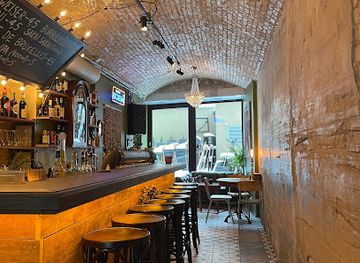 lithuania/vilnius/naujamiestis/restaurant/osteria-da-luca