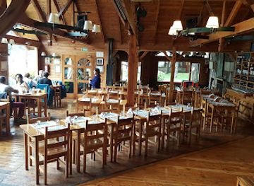 argentina/los-andes/restaurant/la-costa-del-pueblo