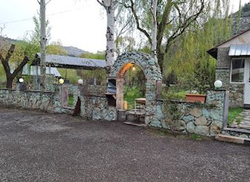 armenia/yeghegis-village/restaurant/darb