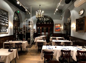 hungary/budapest/jewish-quarter/restaurant/macesz-bistro