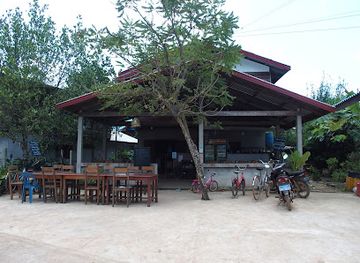 laos/khammouane-province/restaurant/kounme-restaurant