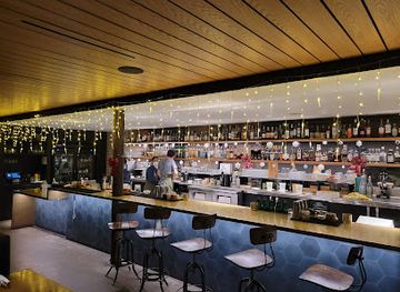 california/santa-monica/restaurant/birdie-g-s