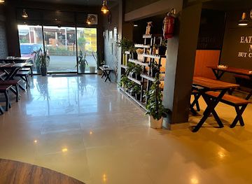 india/manipur/restaurant/the-grub-house