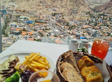 bolivia/la-paz-valley/restaurant/la-suisse-restaurante