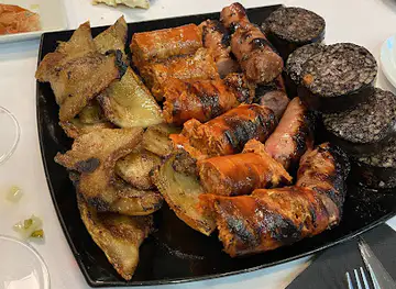 Casa Nalda - Restaurante especialidades Bahía de Cádiz y Carne a la Brasa