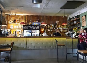 estonia/tallinn/kalamaja/restaurant/kivi-paber-kaarid