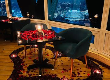 egypt/cairo/restaurant/tree-lounge-cairo-tower-branch