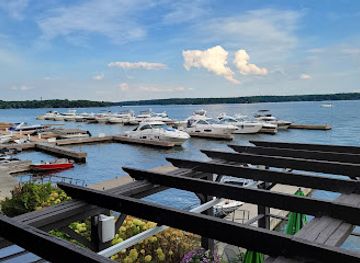 new-york/thousand-islands/restaurant/the-ivy-restaurant