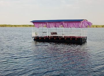 uzbekistan/karakalpakstan/restaurant/quvondiq-aka-baliqxonasi