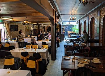 malaysia/kuala-lumpur/bangsar/restaurant/bunglow37