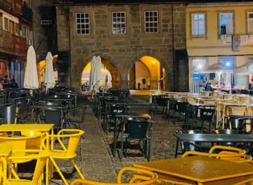 portugal/guimaraes/restaurant/restaurante-solar-do-arco