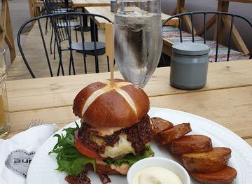 finland/turku/restaurant/aune