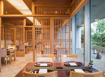 japan/osaka/namba/restaurant/hana-goyomi