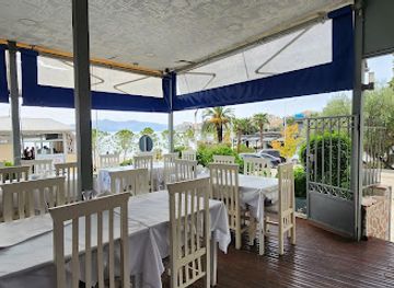 albania/saranda/restaurant/marini