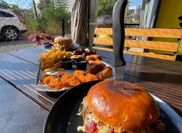 lebanon/sidon/restaurant/burger-experiment