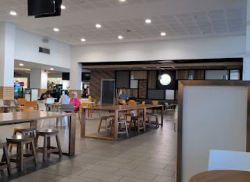 fiji/denarau-island/restaurant/burger-king-airside