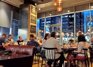 arizona/phoenix/downtown-phoenix/restaurant/blue-hound-kitchen-cocktails