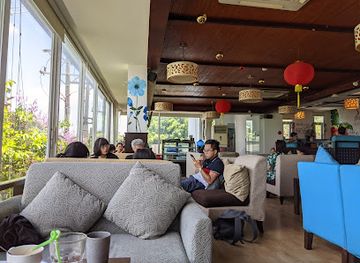 vietnam/vung-tau/front-beach/restaurant/vuon-pho-restaurant