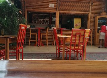 rwanda/southern-province/restaurant/the-cellar-restaurant