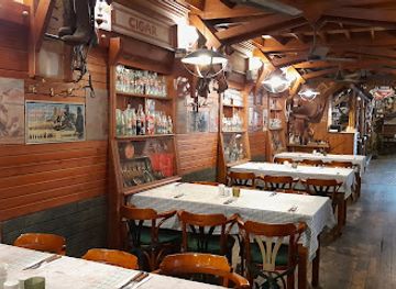 hungary/sopron/restaurant/papa-joe-s-saloon-steakhouse