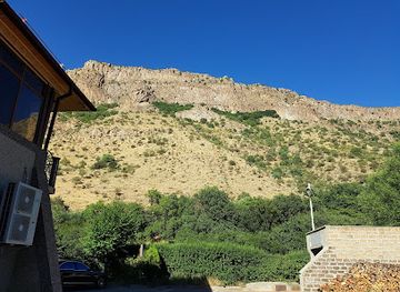 armenia/noravank-monastery/restaurant/sisakan-restaurant