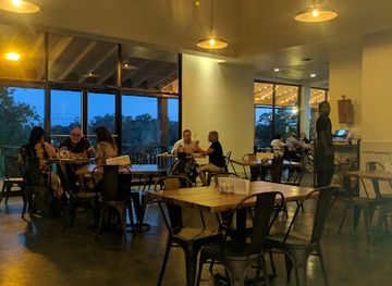 mississippi/vicksburg/restaurant/the-anthony-downtown-at-the-bb-club