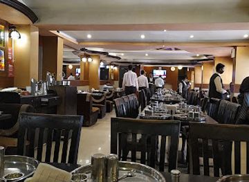 india/rajkot/restaurant/moris-multicusine-restaurant
