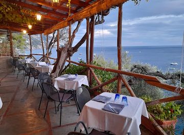 italy/positano/restaurant/lo-guarracino