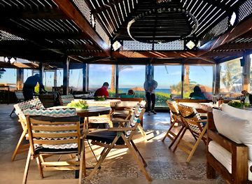 egypt/mediterranean-coast/restaurant/medusa-restaurant-bar