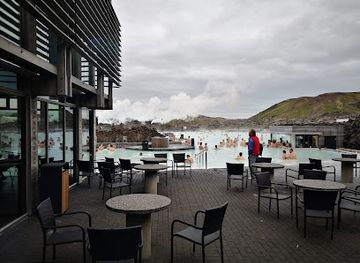 iceland/reykjanes-peninsula/restaurant/lava-restaurant