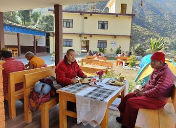 nepal/eastern-development-region/restaurant/mountain-sherpa-home