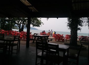 rwanda/gisenyi/restaurant/new-tam-tam-bikini