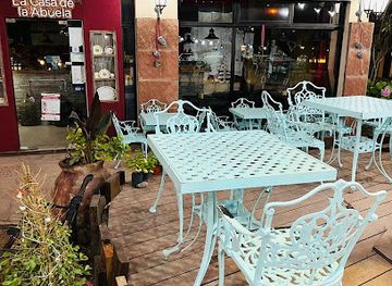 argentina/pampas/restaurant/la-casa-de-la-abuela