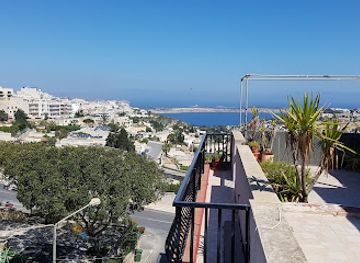 malta/ghajn-tuffieha-bay/restaurant/reflections-sports-pub-grill