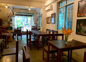 myanmar-burma/kyaiktiyo/restaurant/green-gallery